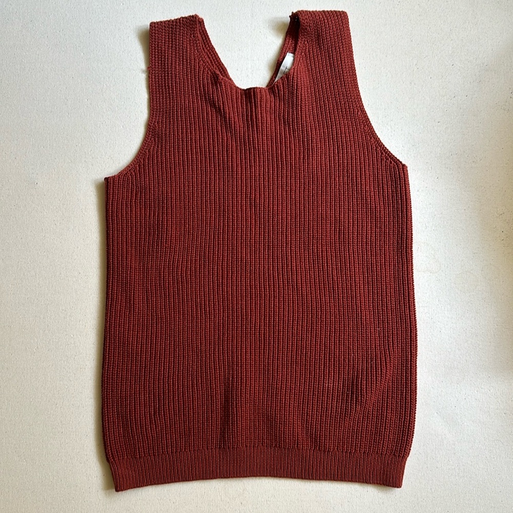 Knitted tank top